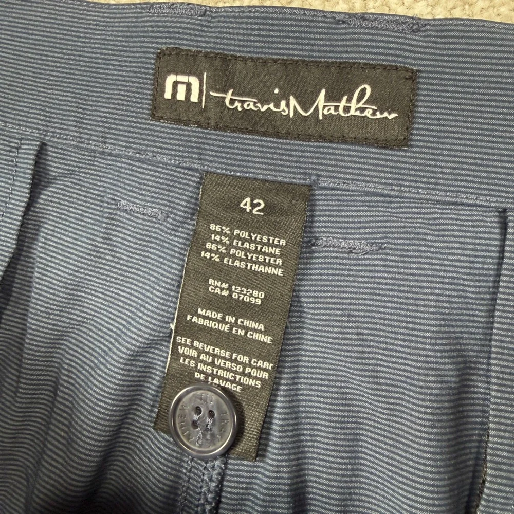Travis Mathew Golf Shorts Men 42 Blue‎ Micro Stripe Stretch Performance